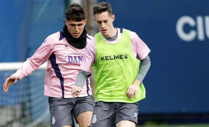 Pol Lozano repite con el grupo y asegura estar en el mejor momento de la temporada