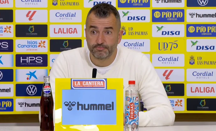 Diego Martínez acaba satisfecho, habla de Moleiro, Viti, Essugo y se va por las ramas cuando le preguntan por Fabio Silva