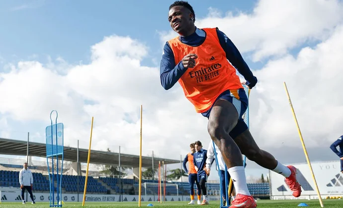 Carvajal y Militao, únicas bajas en la sesión previa al partido