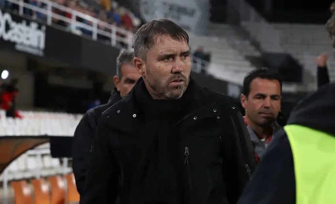 Sergio y Querejeta estudian el futuro de Eduardo Coudet y le dan un partido más