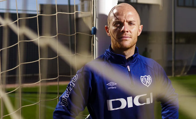 Parte médico de Isi Palazón y periodo estimado de baja