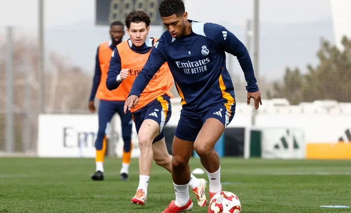 Valverde vuelve al grupo. Courtois y Mbappé, bajas en la sesión