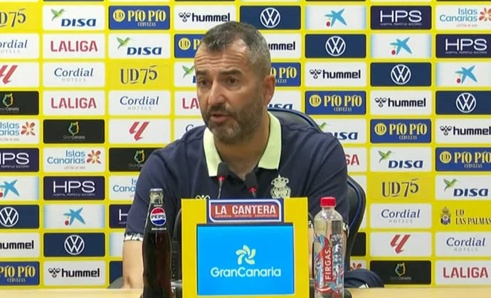 Diego Martínez, sobre Marvin, Fabio Silva, Januzaj, Bajcetic, Cardona, los centrales y el Valladolid