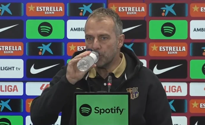 Flick confirma rotaciones y habla de Szczesny, Casadó, De Jong, Araujo, Christensen y la Real Sociedad