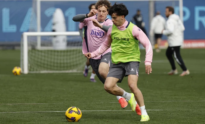 El Espanyol avanza en la semana de trabajo sin los tres lesionados