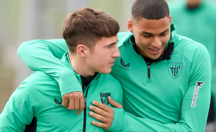 El Athletic se ejercitó en Lezama sin los lesionados Vivian y Djaló