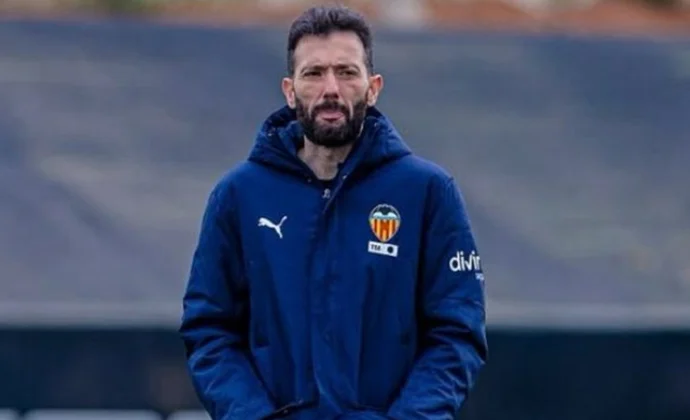 Revelados más detalles del once ensayado por Corberán este jueves, con Diakhaby, Fran Pérez y Pepelu