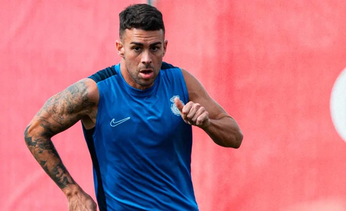 Dani Rodríguez sigue entre algodones y mañana pasará la última prueba