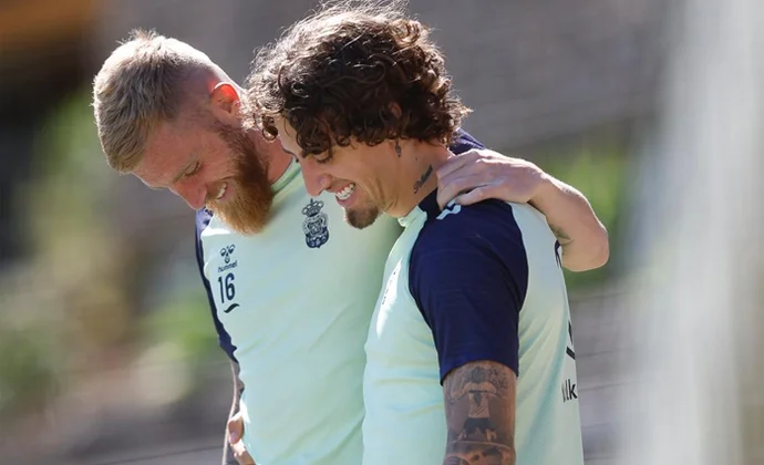 Mármol y Pelmard siguen al margen a dos días del partido