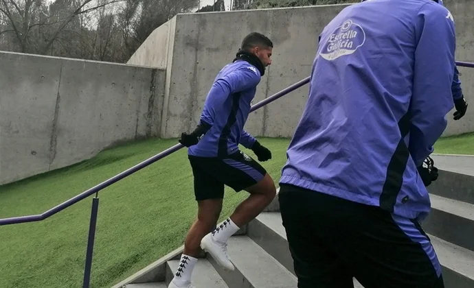 Henrique Silva completa su primer entrenamiento con el grupo y Aidoo sigue parcialmente