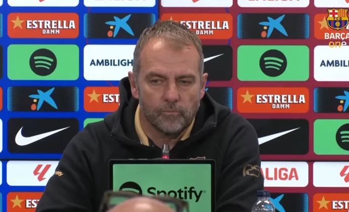 Flick confirma a Eric García e Íñigo en el once de mañana y habla de Raphinha, Araujo, Cubarsí, Lewandowski y Ferran