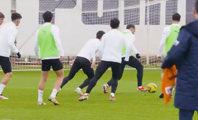 El Valencia retoma los entrenamientos con Gayà, pero sin Duro ni Iván Jaime