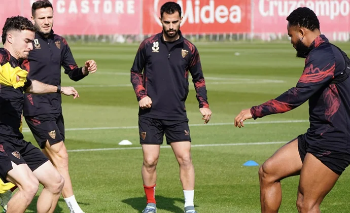 Nianzou, única baja médica en el entrenamiento del miércoles