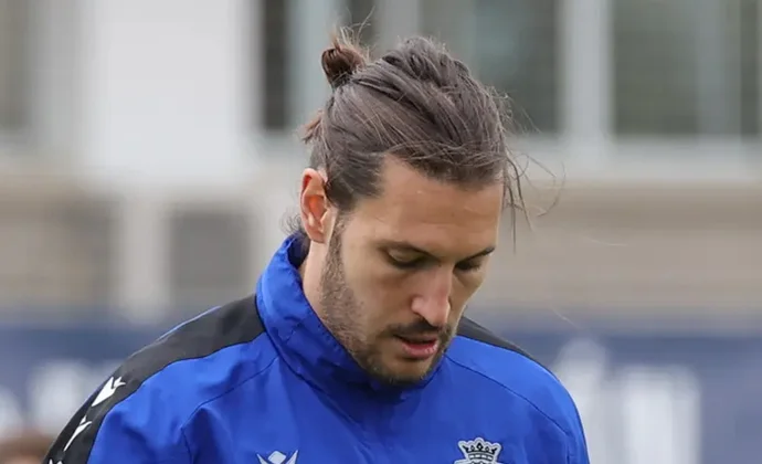 Bryan Zaragoza volvió a ser baja en el entrenamiento del viernes