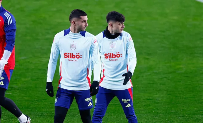 Ferran vuelve al grupo y Le Normand trabaja al margen