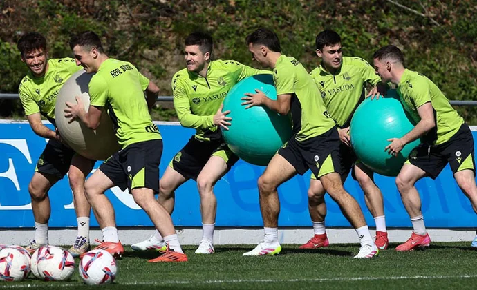 Odriozola, principal novedad en una sesión sin los internacionales