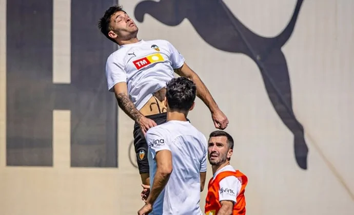 Hugo Duro repite con el grupo, Canós se ausenta y regresa Mamardashvili