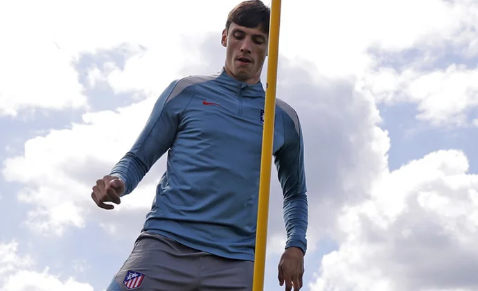 Simeone recupera al resto de internacionales, pero algunos se quedan en el gimnsaio