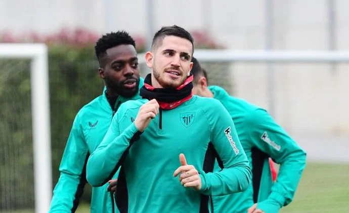 Vivian y Galarreta, únicas bajas en el entrenamiento del viernes tras el regreso de Jauregizar