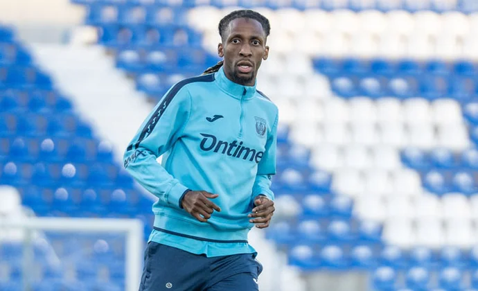 Neyou, Tapia y Cissé completaron la sesión del viernes con normalidad