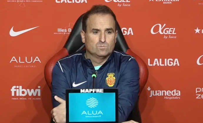 Arrasate, sobre Muriqi, Larin, Mojica, Mascarell, Navarro, Maffeo, el sistema de juego y el Valencia