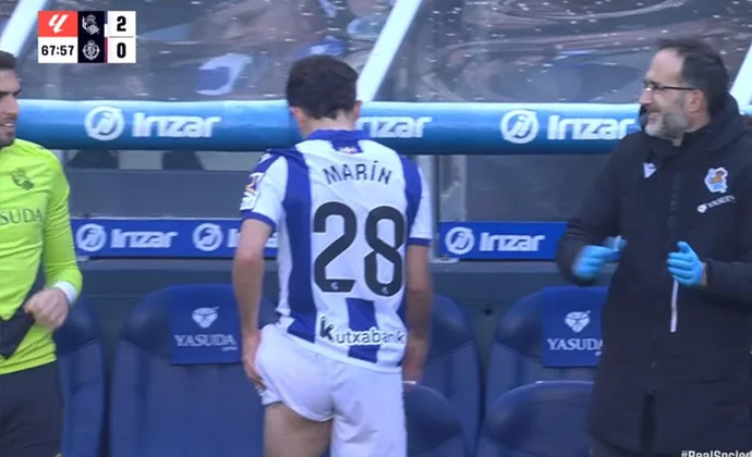 Pablo Marín se retira del partido dolorido del muslo