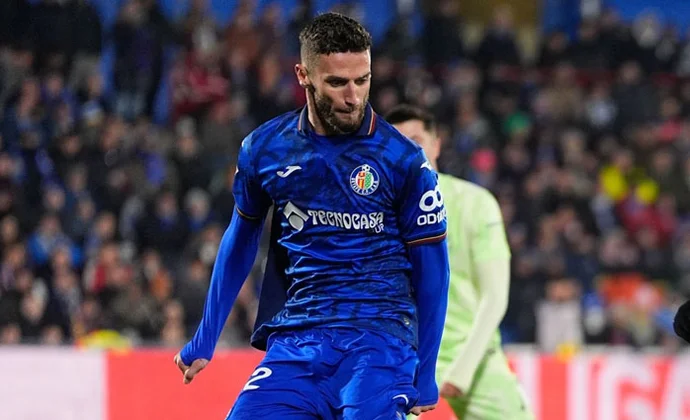 El rendimiento de Domingos Duarte abre el debate en la defensa azulona