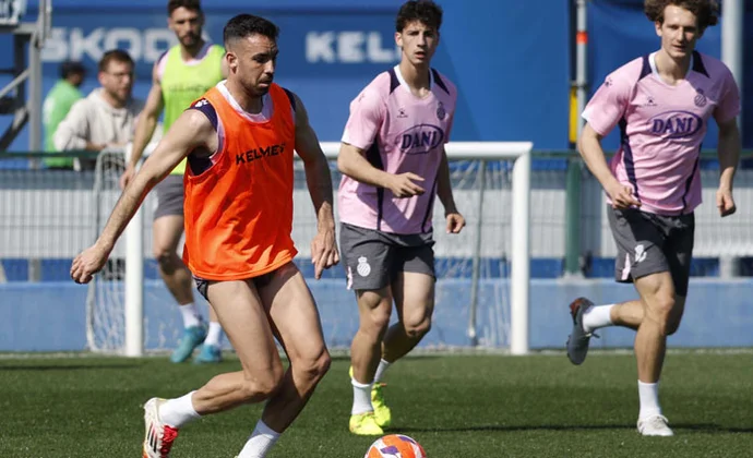 Gragera y Oliván, bajas en la primera sesión de la semana