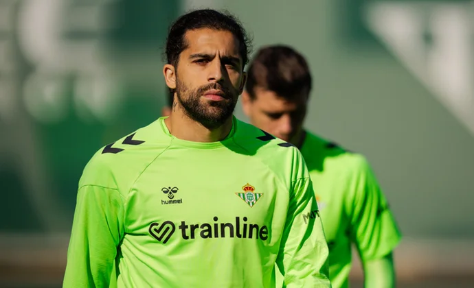 Abde, Cucho y Carvalho, bajas en el entrenamiento del miércoles