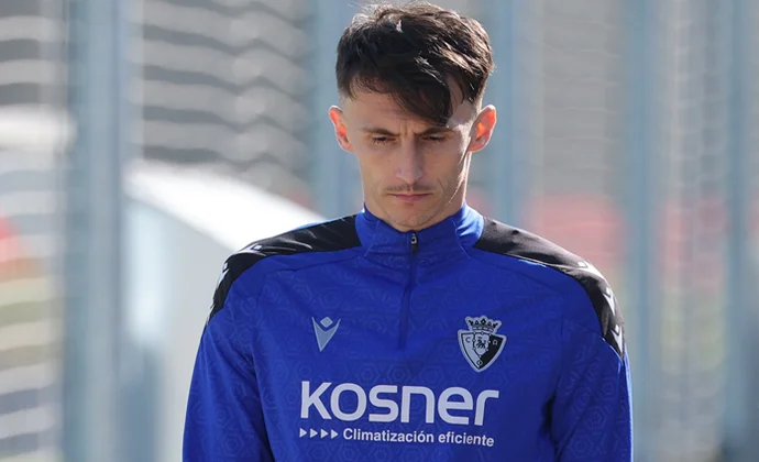 Bryan Zaragoza sigue al margen y Budimir gestiona las cargas