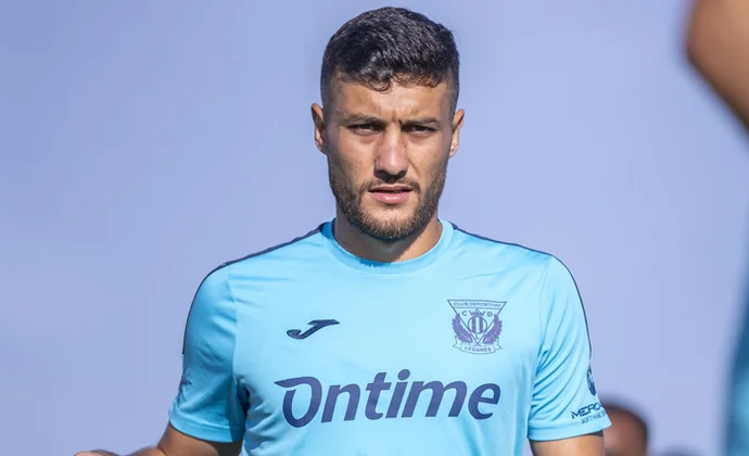 Borja Jiménez, con la tentación de hacerle hueco a Óscar en el once