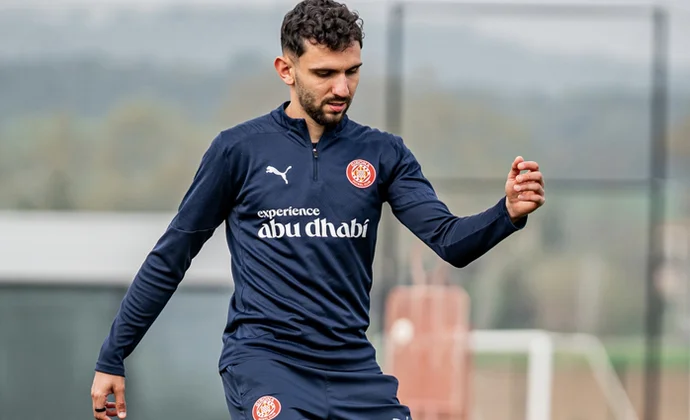 Iván Martín sigue integrado en dinámica grupal y Bryan Gil se mantiene al margen