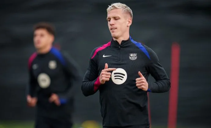 Dani Olmo inicia su incorporación progresiva al grupo