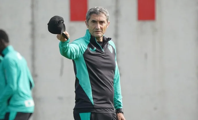 Sesión de recuperación con la única baja de Yuri