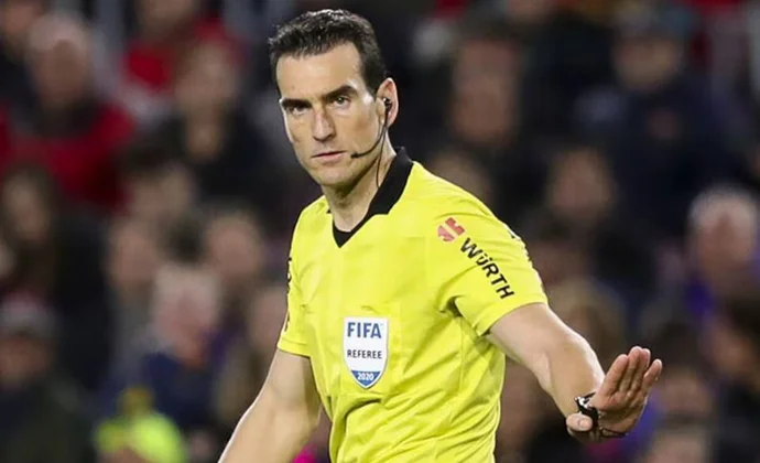 Martínez Munuera se cae del Alavés - Real Madrid y le sustituye Soto Grado