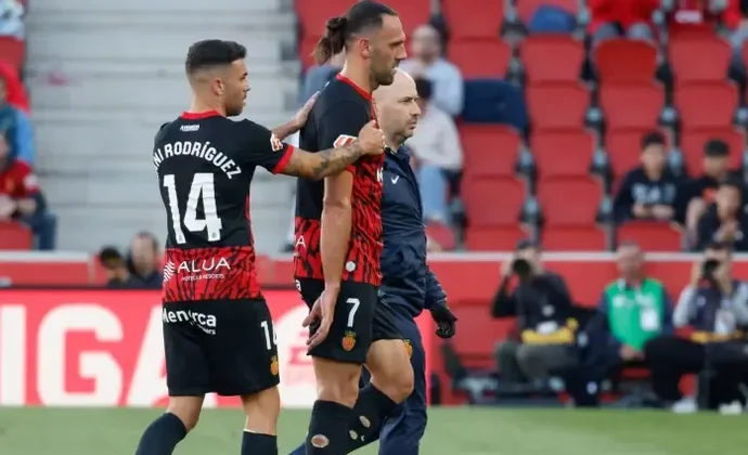 Muriqi estará un mes fuera y Asano dos semanas, según Marca