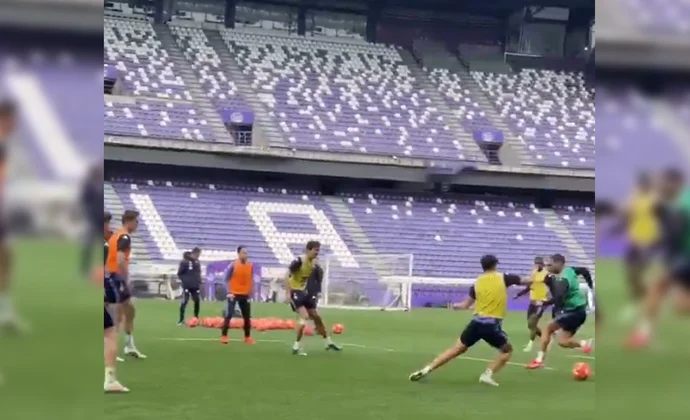 Iván Sánchez reaparece con el grupo en una sesión a puerta cerrada