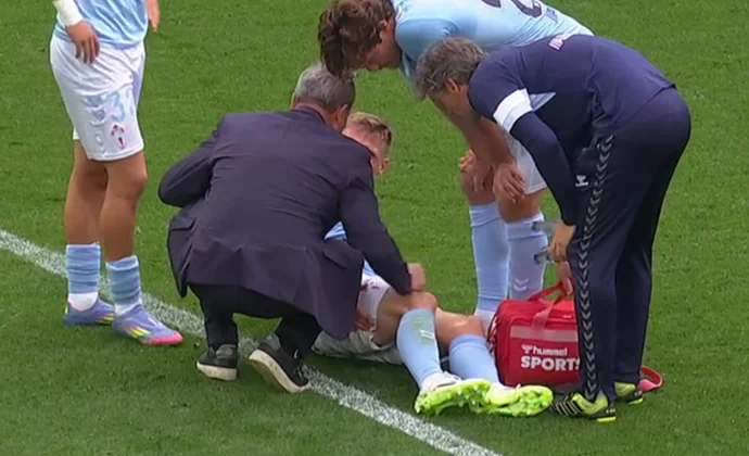 Starfelt se retira lesionado de los isquiotibiales