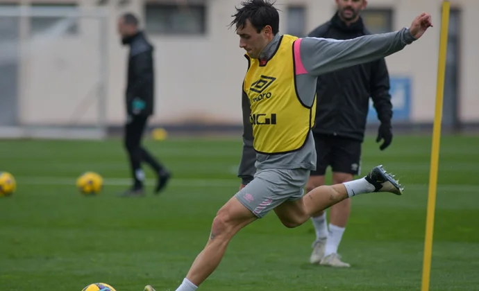 Mumin y Camello, bajas en el último entrenamiento