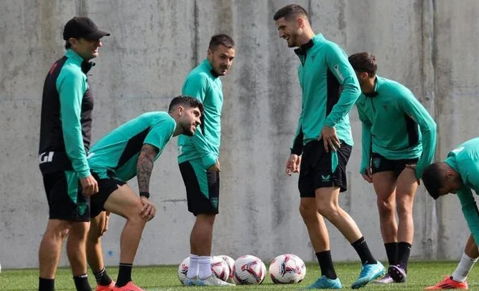 Sancet vuelve al grupo. Iñaki Williams y Yuri siguen con sus procesos de recuperación