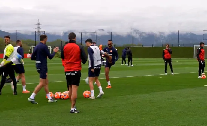 Bryan Gil, Miguel, Blind, Krejci, Arthur y Juanpe, bajas en la vuelta al trabajo