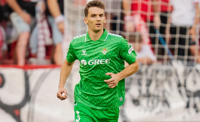 Parte médico post operatorio y tiempo de baja de Diego Llorente y actualización del estado de Marc Roca