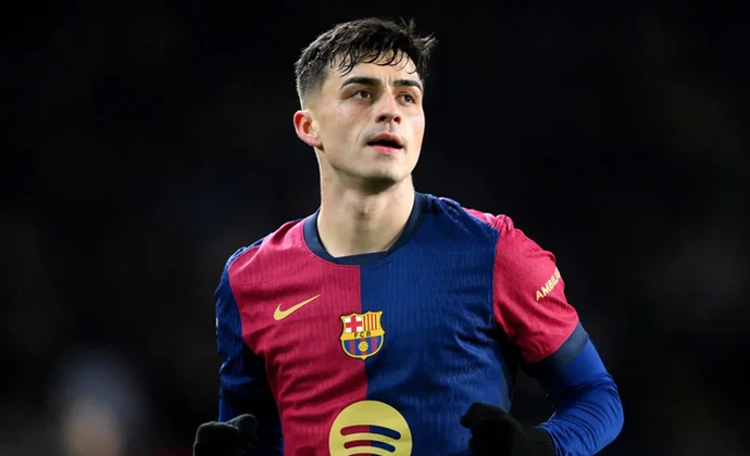 Pedri e Íñigo Martínez, dos fijos en el once de Flick contra el Celta