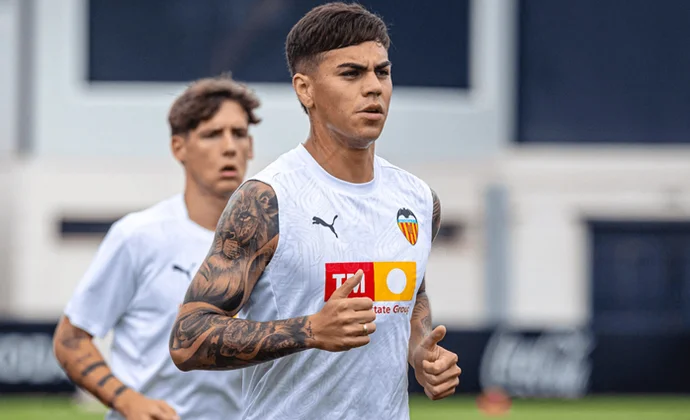 Barrenechea e Iván Jaime empiezan la semana con el grupo