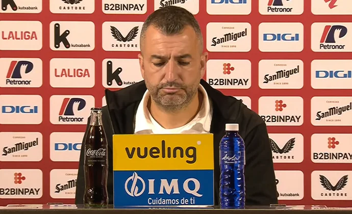 Diego Martínez analiza la derrota y habla de Januzaj, Sandro y Fabio Silva