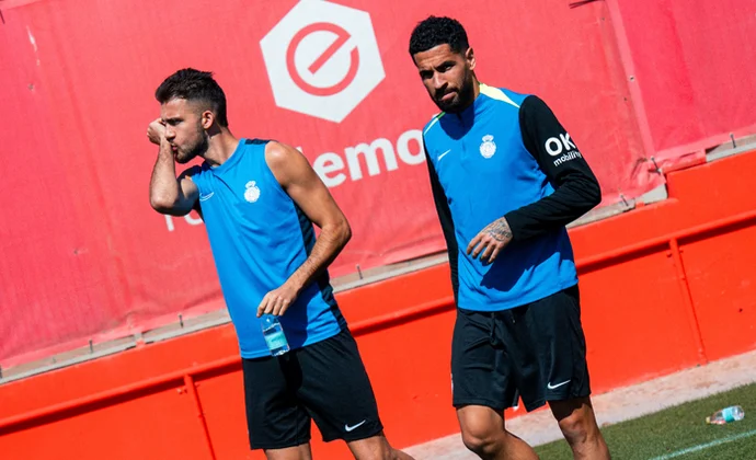 Sesión de recuperación en Son Bibiloni sin los lesionados y pruebas para Abdón