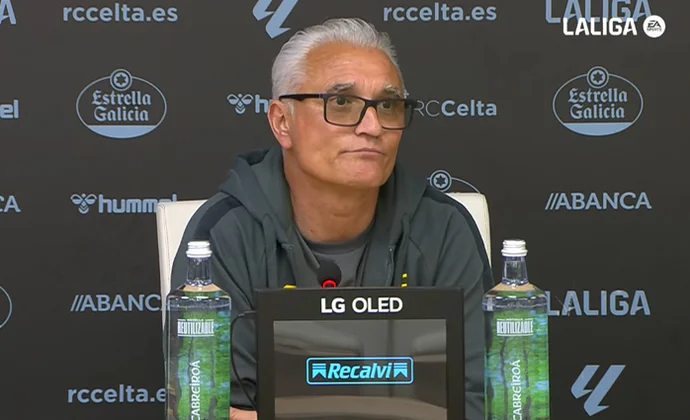 Uría analiza la derrota, la expulsión de Bailly y trata de explicar las rotaciones de Ayoze y Foyth