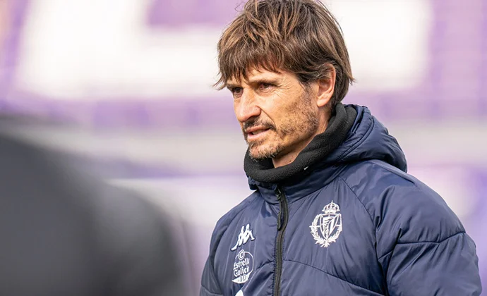 Anuar vuelve al grupo. Henrique y Hein, al margen