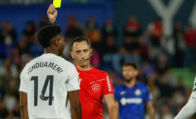 El Real Madrid recurre la amarilla de ayer de Tchouaméni: apercibido antes del Clásico