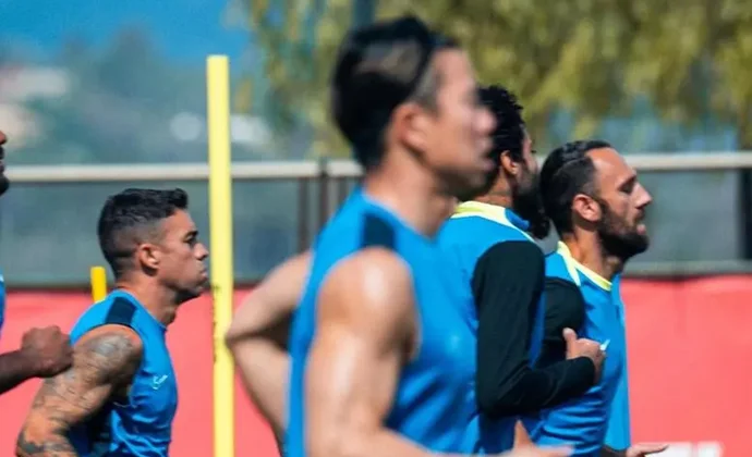 Asano, Muriqi y Navarro se incorporan al grupo y ya solo falta Morlanes